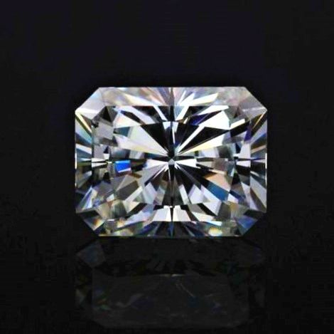 Diamant Radiant feines Weiss F lupenrein 0,52 ct Diamant Radiant feines Weiss F lupenrein 0,52 ct